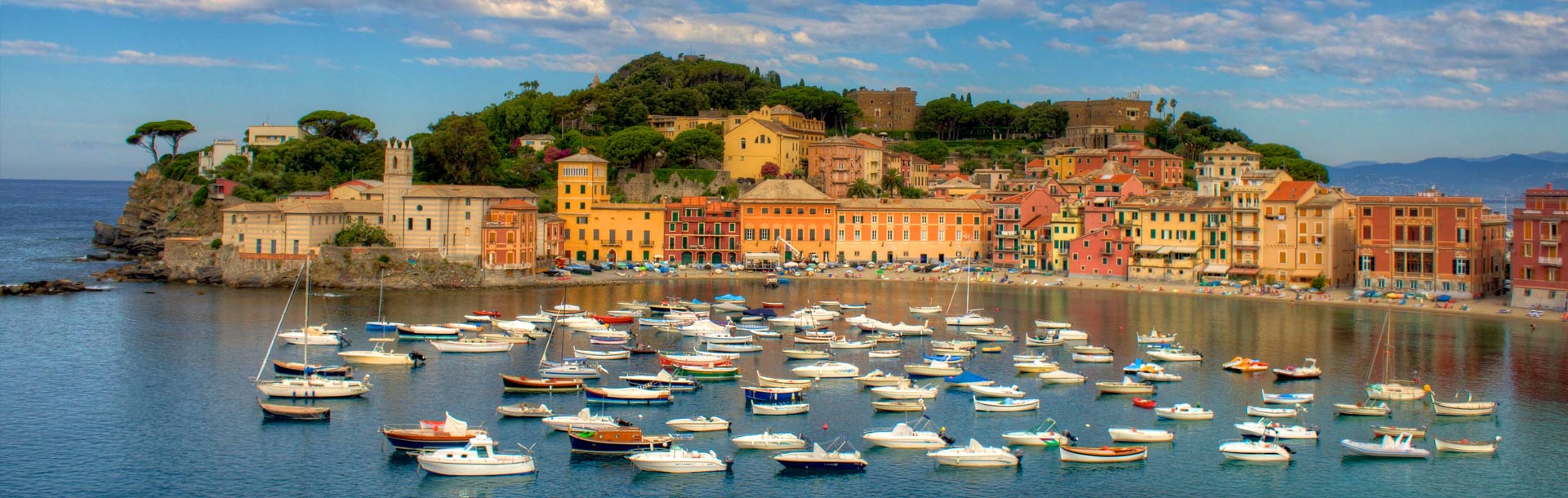 3 immagini che rappresentano Portofino, Deiva Marina e le Cinque Terre con le loro spiagge