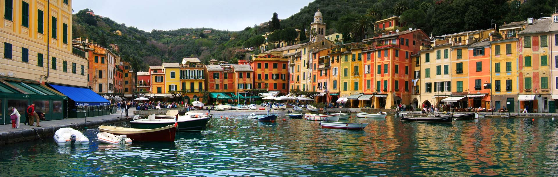 3 immagini che rappresentano Portofino, Deiva Marina e le Cinque Terre con le loro spiagge